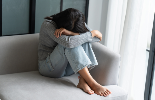 When Sadness Stays Too Long: Recognizing Clinical Depression | Osho Space